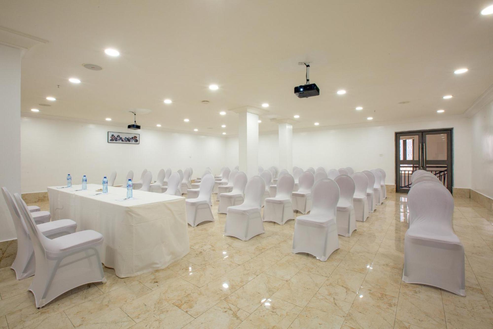 Johnwood Hotel By Bolton أبوجا المظهر الخارجي الصورة